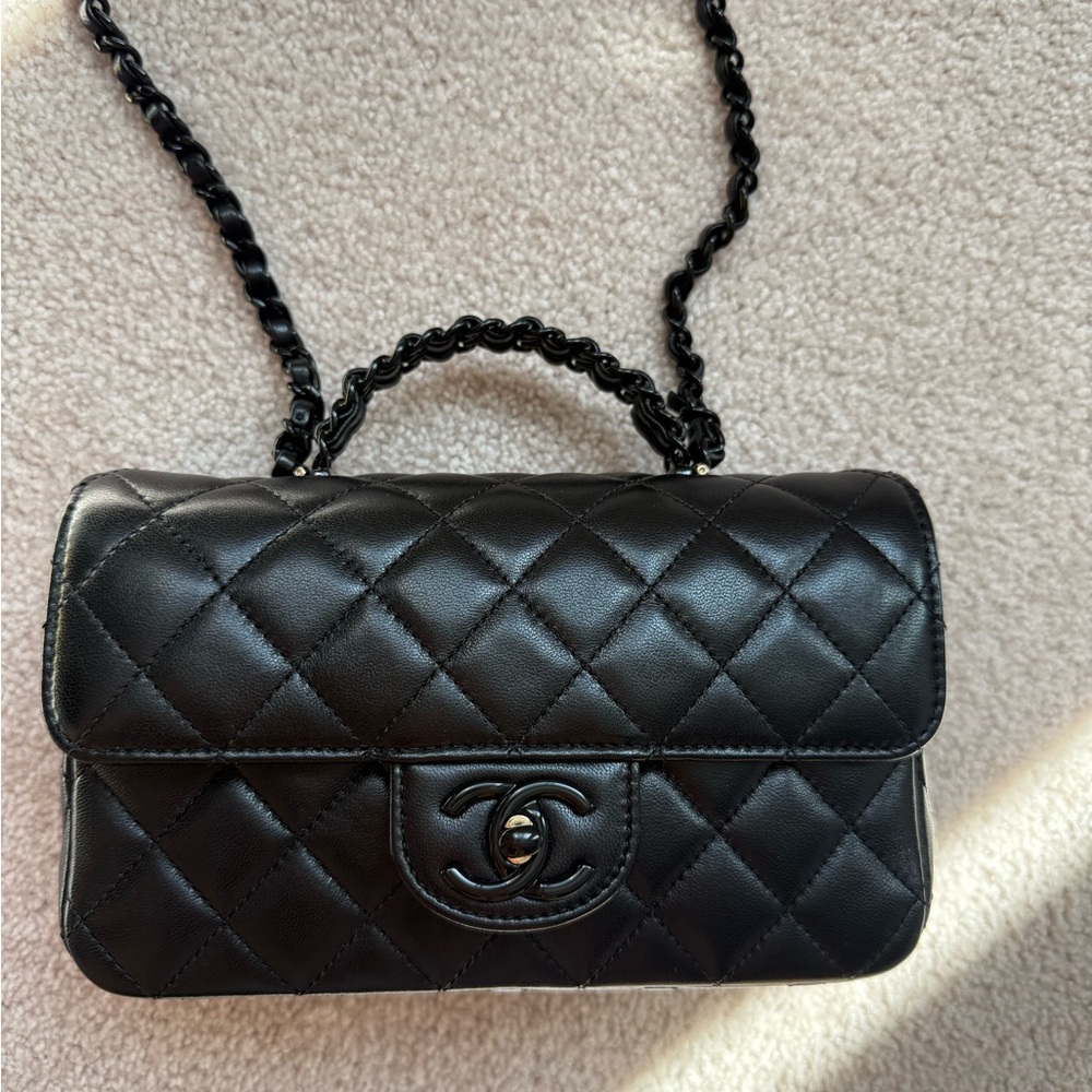 Limited edition Chanel so black mini top handle 24C